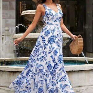 PREMIUM BRAND AND QUALITY FLORAL DESIGN BACKLESS FLARED MAXI DRESS